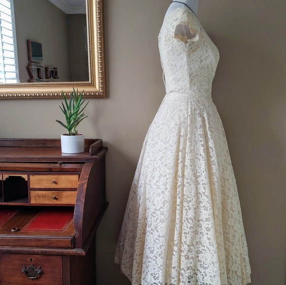 William Cahill Vintage 50s Ivory Lace Short Sleeve Tea Length Midi Wedding Dress - Picture 6 of 12